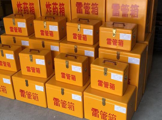 丹阳玻璃钢雷管箱的使用寿命一般是多少？